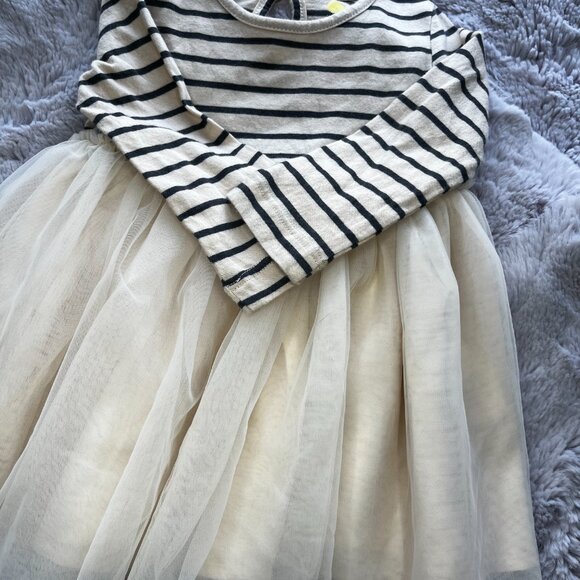 Rise Little Earthling Long Sleeve Tutu dress 6-9 months - Picture 2 of 4